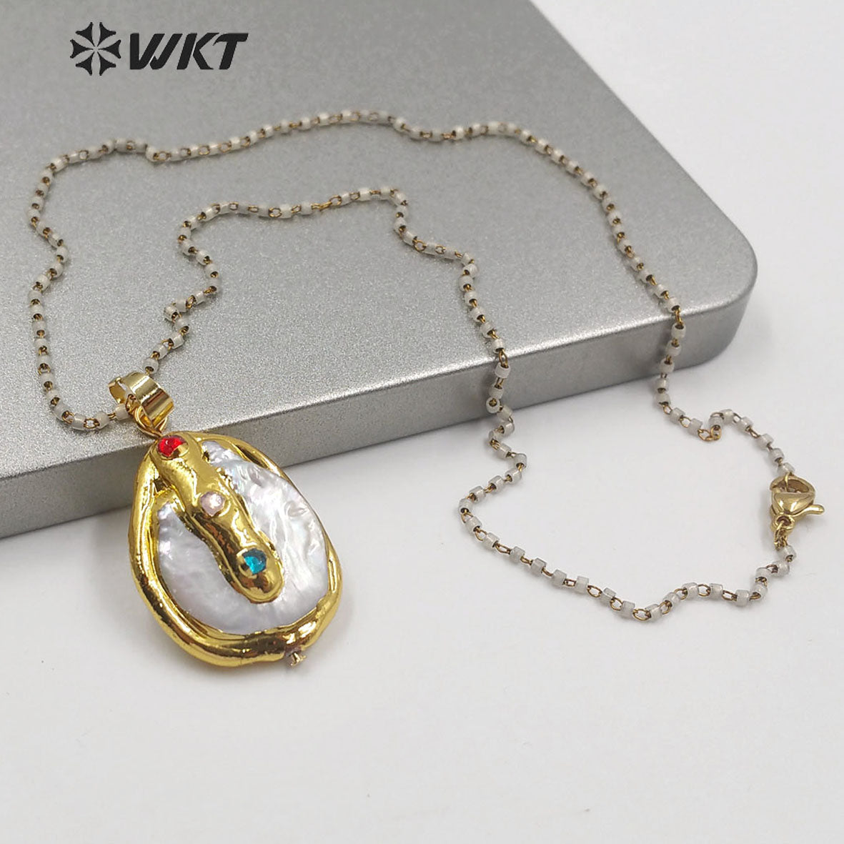 WT-MN965 Gold Plated Freshwater Pearl With CZ Charm Necklace Fashion Lady Jewelry Natural Pearl Necklace