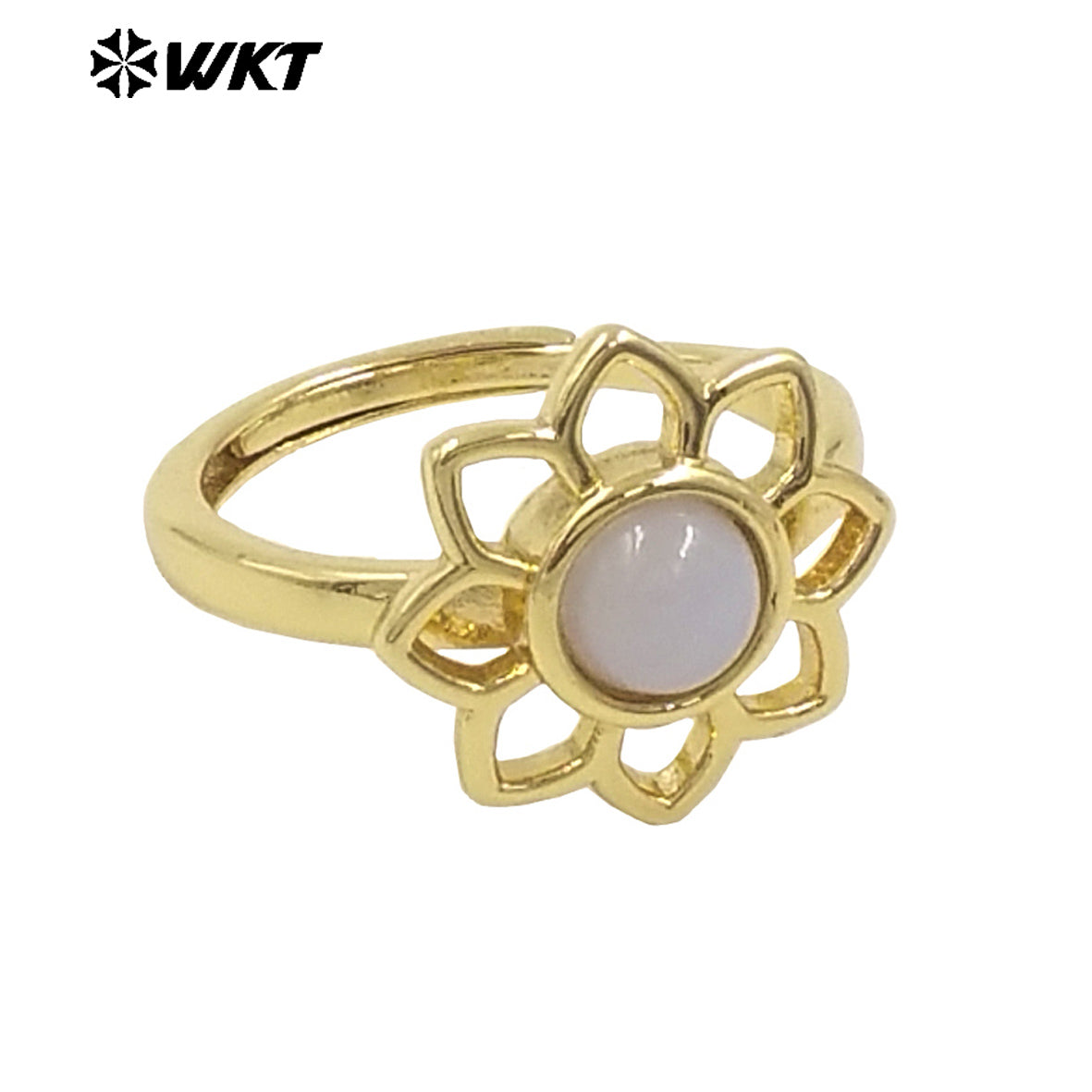 WT-R535 Elegant Gold Plated Resist Tarnishable Lotus Flower Stone Ring for Lady Daily Wear or Gift for Friend Jewelry