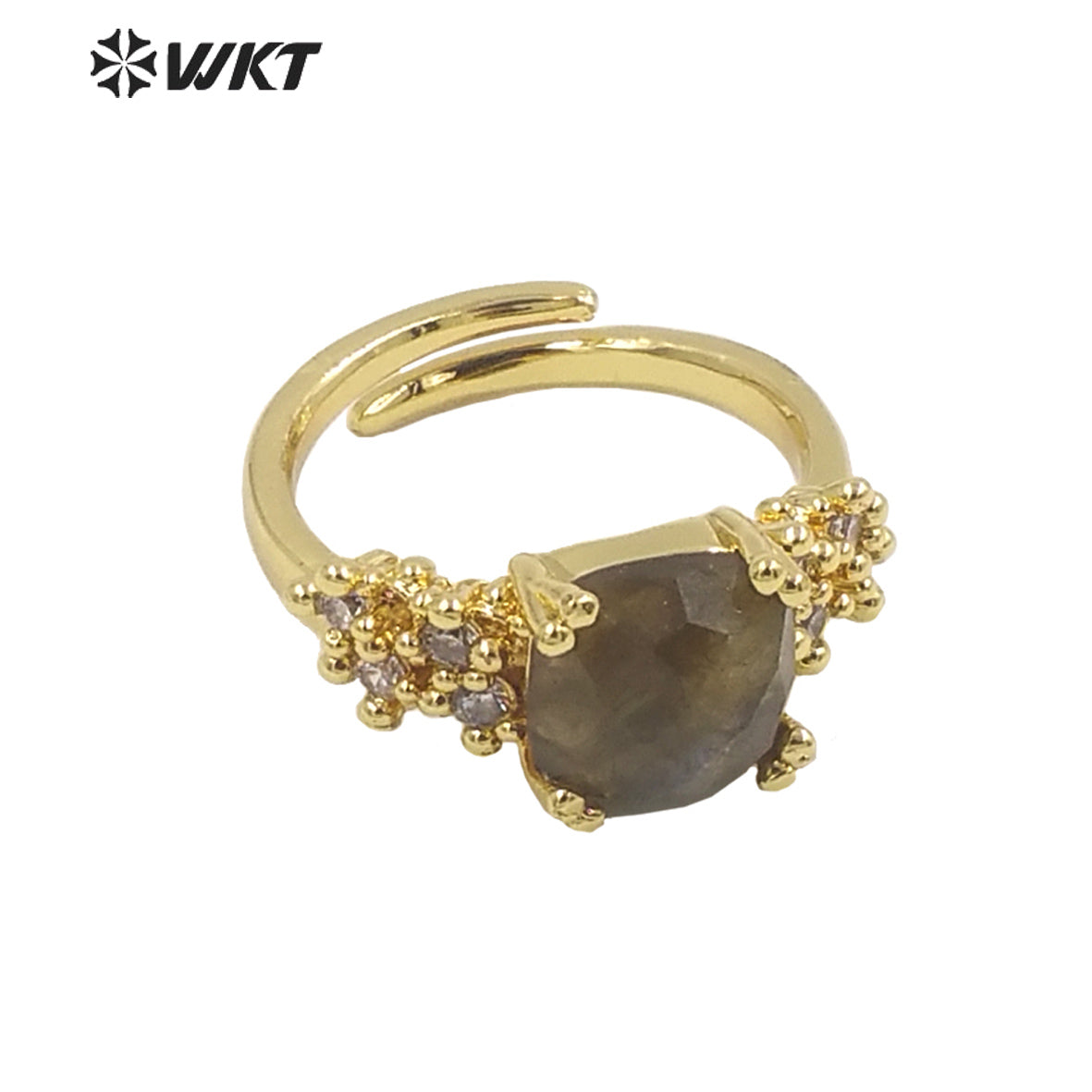 WT-R449 Wholesale Micropaved Cubic Zircon Decorative Square Stone Ring for Birthday Gift Ring Trendy Rose Quartz Ring