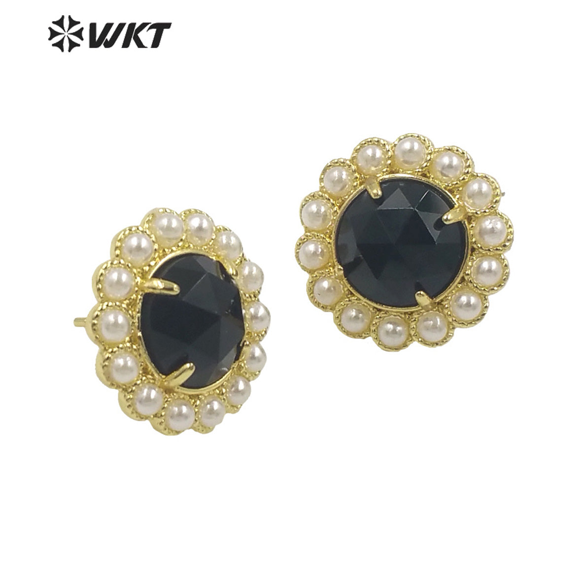 WT-MPE121 Wholesale Fashion Gold Plated Round Pearl Setting with Claw Gorgeous Natural Sun Stone Earring Studs