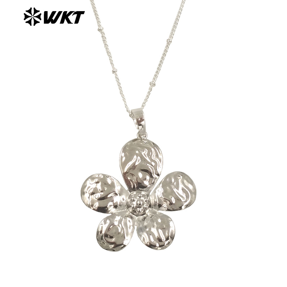 WT-N1478 Wholesale New Products Natural Yellow Brass Beautiful Delicate Flower Necklace for Women As Versatile Daily Decoration