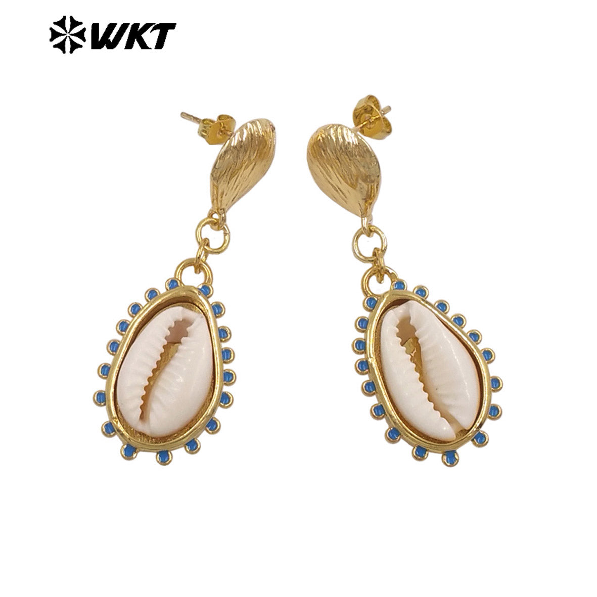 WT-MPE171 Hand Making Bohemian Style Gold Plated Natural Cowrie Shell Earrings For Women Beach Holidays Wearing Jewelry