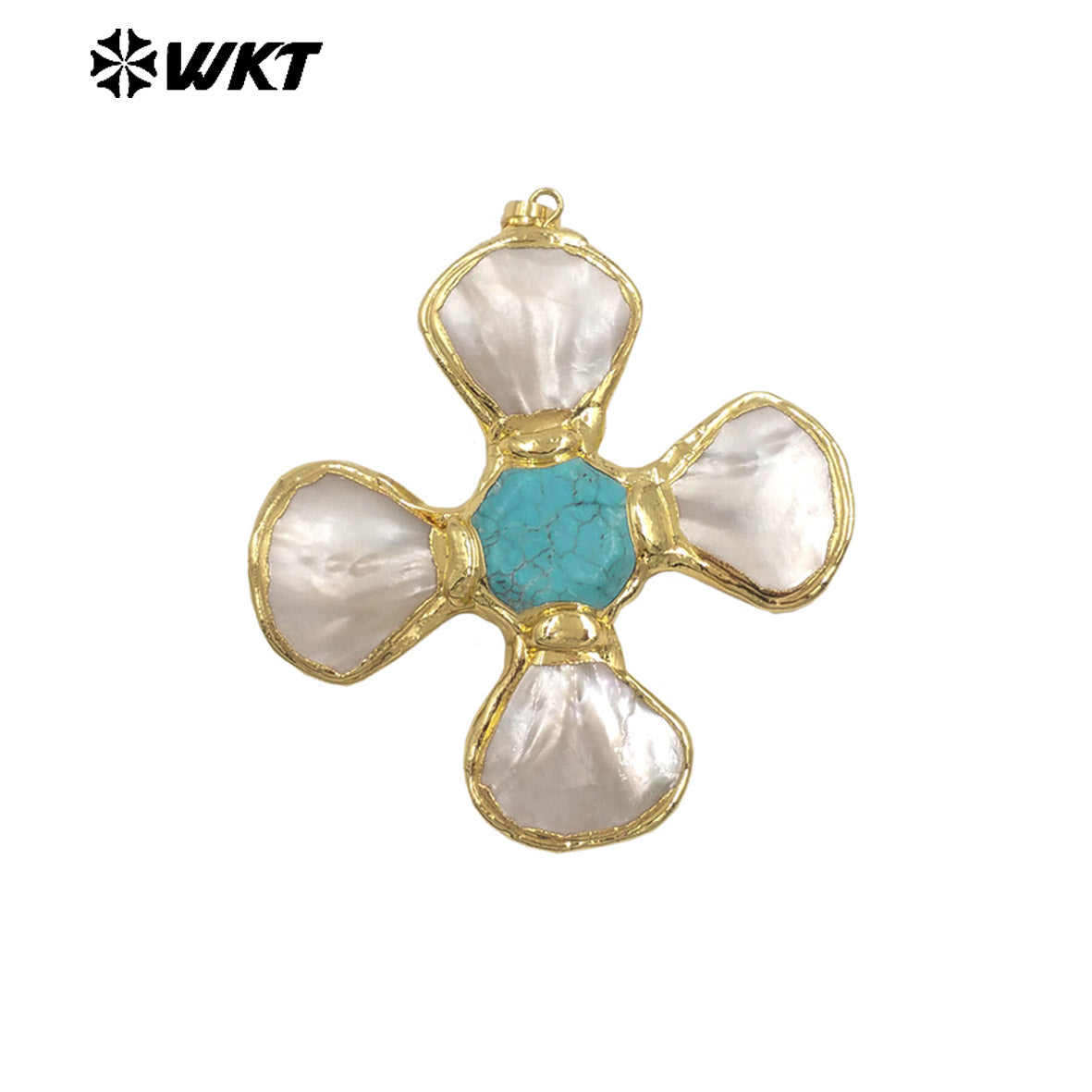 WT-JP425 Fashion Attractive Gold Plated Shell Middle With Natural Gemstones Flowers Shape Pendant For Jewelry Diy Making