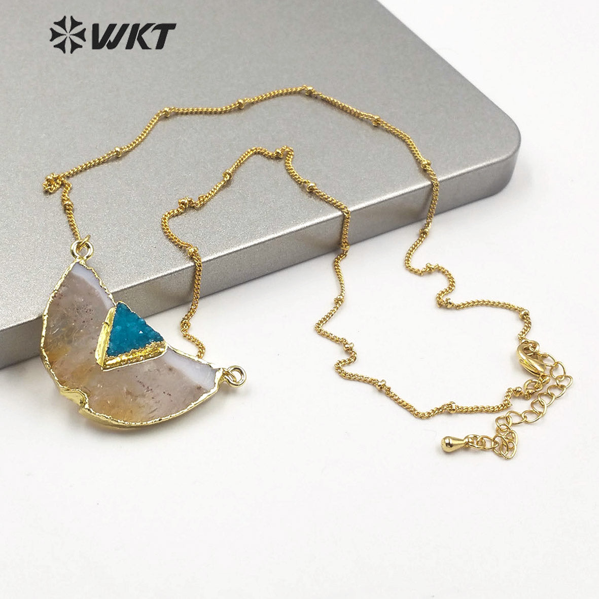 WT-N1208 Wholesale Natural Yellow Citrine Quartz Necklace With Druzy Quartz Charm Fashion Charm Jewelry Yellow Stone Necklace