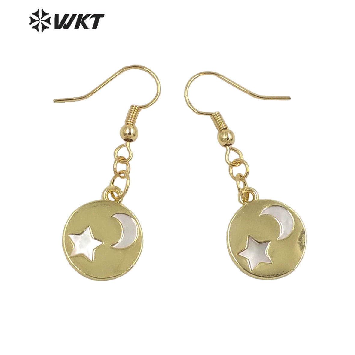 WT-MPE082 Wholesale Fashion Gold Bezel Shell Made Round Earrings Unique Star Moon Pendant Earrings Lovely White Shell Earrings