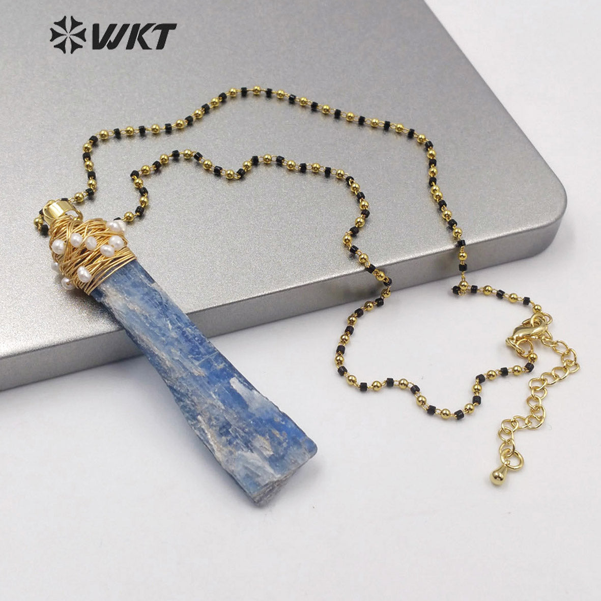 WT-N1217 Popular Wire Wrapped Blue Kyanite Necklace Fashion Lady Charm Jewelry Raw Blue Kyanite Necklace