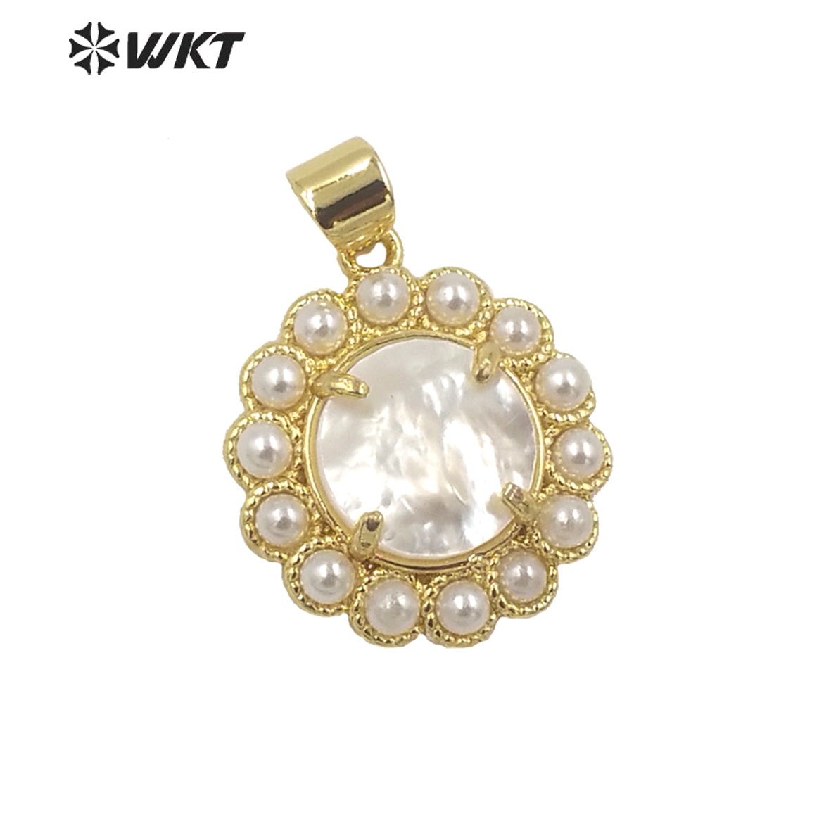 WT-JP358 Wholesale Fashion Gold Plated Stone With Claw Setting Artificial Shell Pearl Around Labradorite Gemstone Pendants