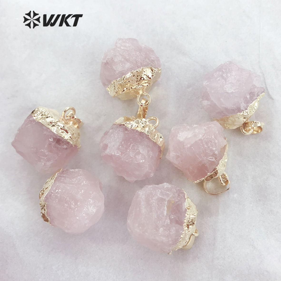 WT-P1449 Wholesale New Arrival Lovely pink Natural Stone Pendant Give Gifts to Women or Children Rose Quartz Pendant
