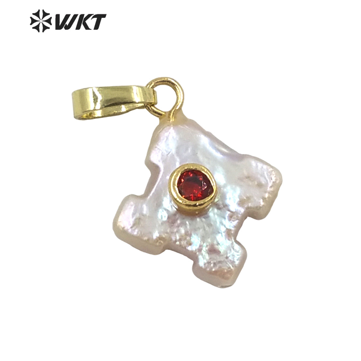WT-JP247 Amazing Elegant Natural Irregular Freshwater Pearl Charm Pendant Women's Fashion Leaf Shape Pearl Pendants for Friends