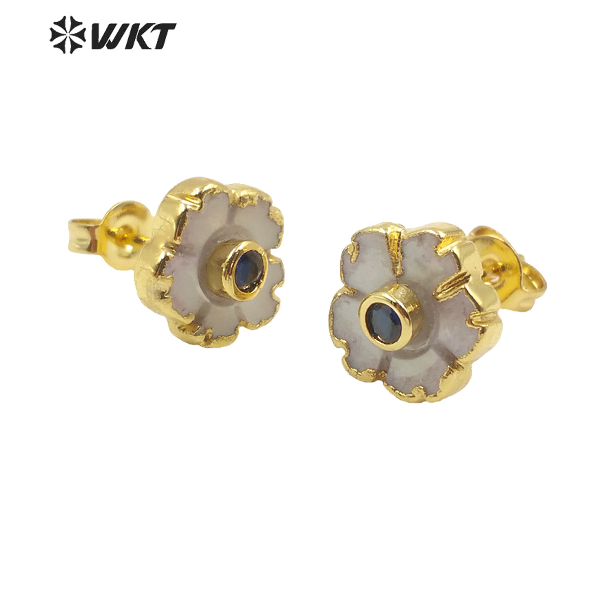 WT-MPE026 Amazing Tiny Cubic Zircon White Shell Flower Studs Charming Gold Plated Women Shell Studs Tiny Flower Studs