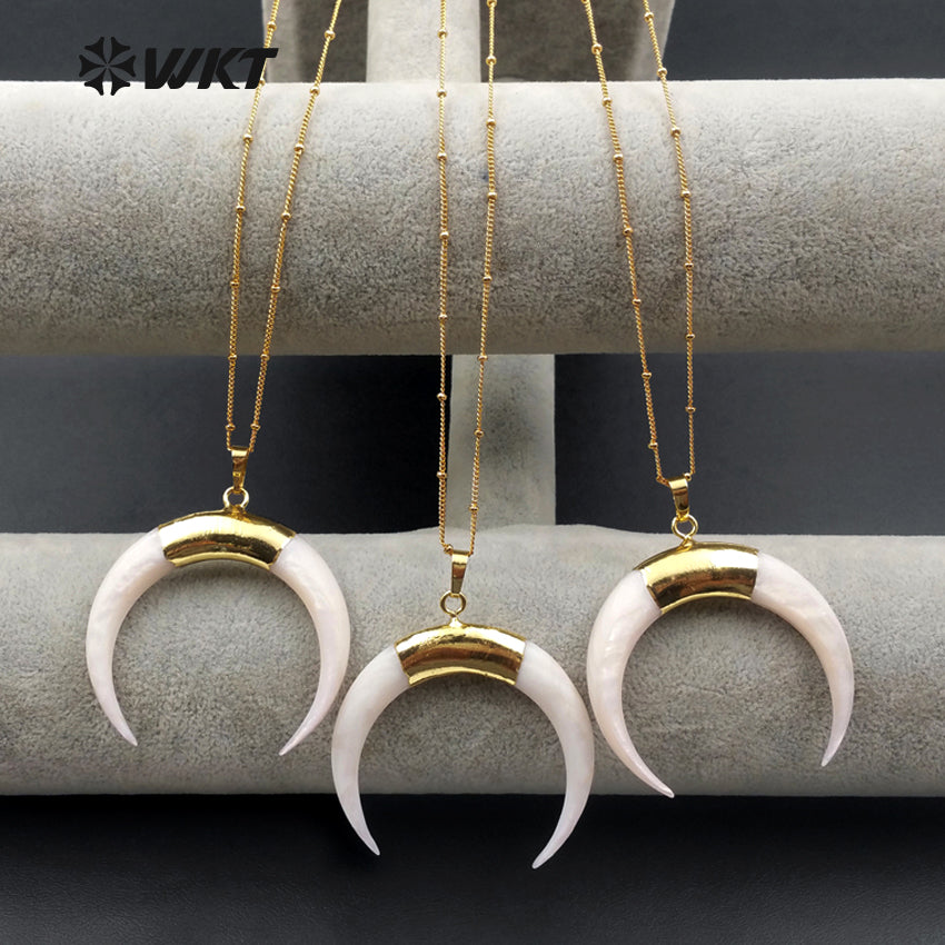 WT-N1068 WKT Wholesale New Fashion Real Gold Plating Jewelry Crescent Shape White Shell Necklace