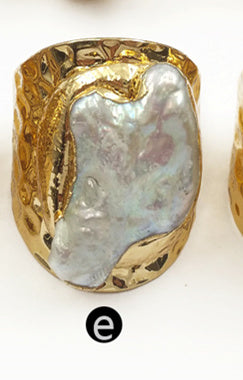 WT-R328 Classic Unique Each One Is Different Shell Jewelry in Gold Plated Adjustable Women's Fine Natural Freshwater Pearl Rings