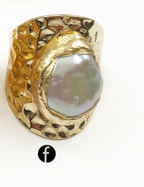 WT-R328 Classic Unique Each One Is Different Shell Jewelry in Gold Plated Adjustable Women's Fine Natural Freshwater Pearl Rings