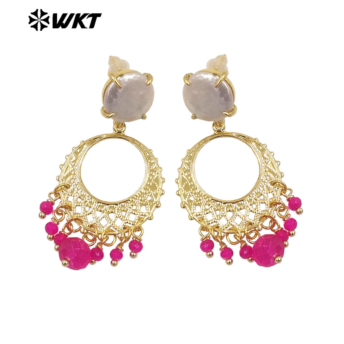 WT-MPE133 Stunning Colorful 18K Real Gold Plated Long Dangle Hand Made Claw Setting Charming Freshwater Pearl Stud Earrings