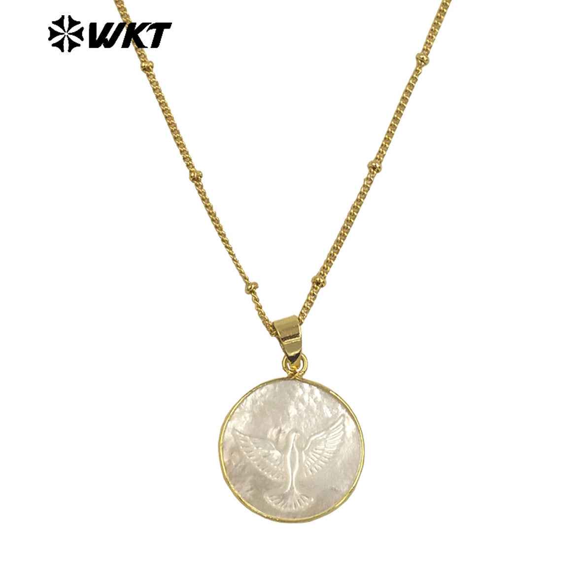 WT-JN032 New Hotsales White Shell Carved Mary of Guadalupe Pendant Necklace, Gold Bezel White Shell Jesus Mary Necklace