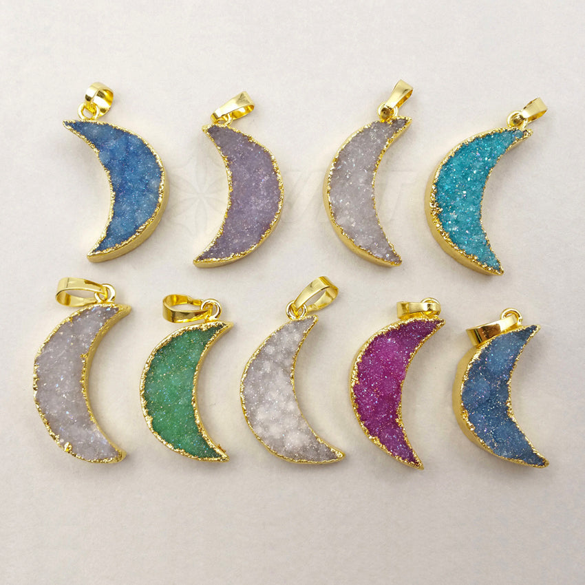 WT-P1237 WKT New Fashion Jewelry for Women Jewelry Decoration Crescent Shape Druzy Quartz Pendant
