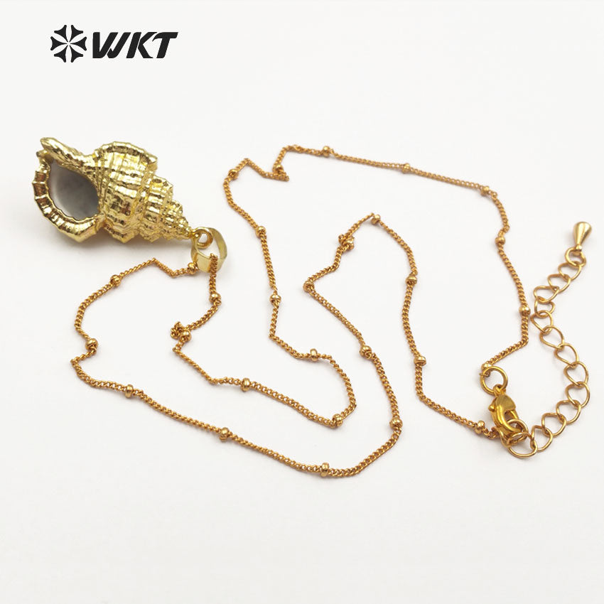 WT-JN028 in Stock New Fresh Water Shell Necklace With Gold Plated Pendant Metal Plated