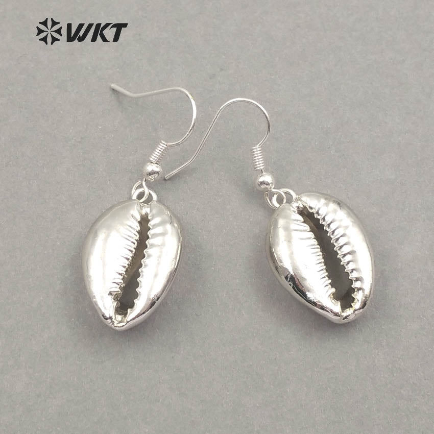 WT-E463 Wholesale New Original Design Women Elegant Gift High Quality Earring with Cute Natural Cowrie Shell Earring