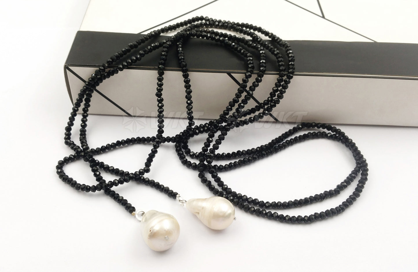 WT-N1115 Long Beads Necklaces Multi-color Beads Crystal Smooth Necklaces with White Pearl Necklaces for Women