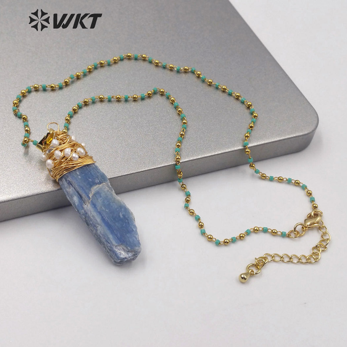 WT-N1217 Popular Wire Wrapped Blue Kyanite Necklace Fashion Lady Charm Jewelry Raw Blue Kyanite Necklace