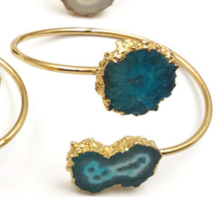 WT-B439 Woman Jewelry Double Quartz With Gold Bezel Fashion Cuff Size Can Adjust Colorful Natural Stalactite Quartz Bracelet