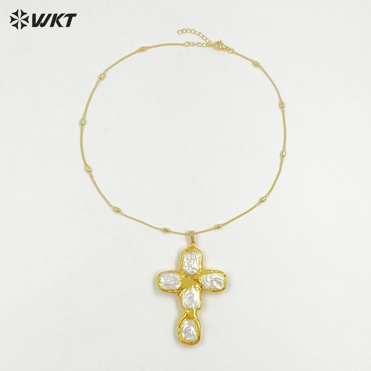 WT-JN328 Wholesale Beautiful Back Full Gold Plated With Natural Freshwater Pearls Cross Shape Pendant Necklace Anniversary Gift