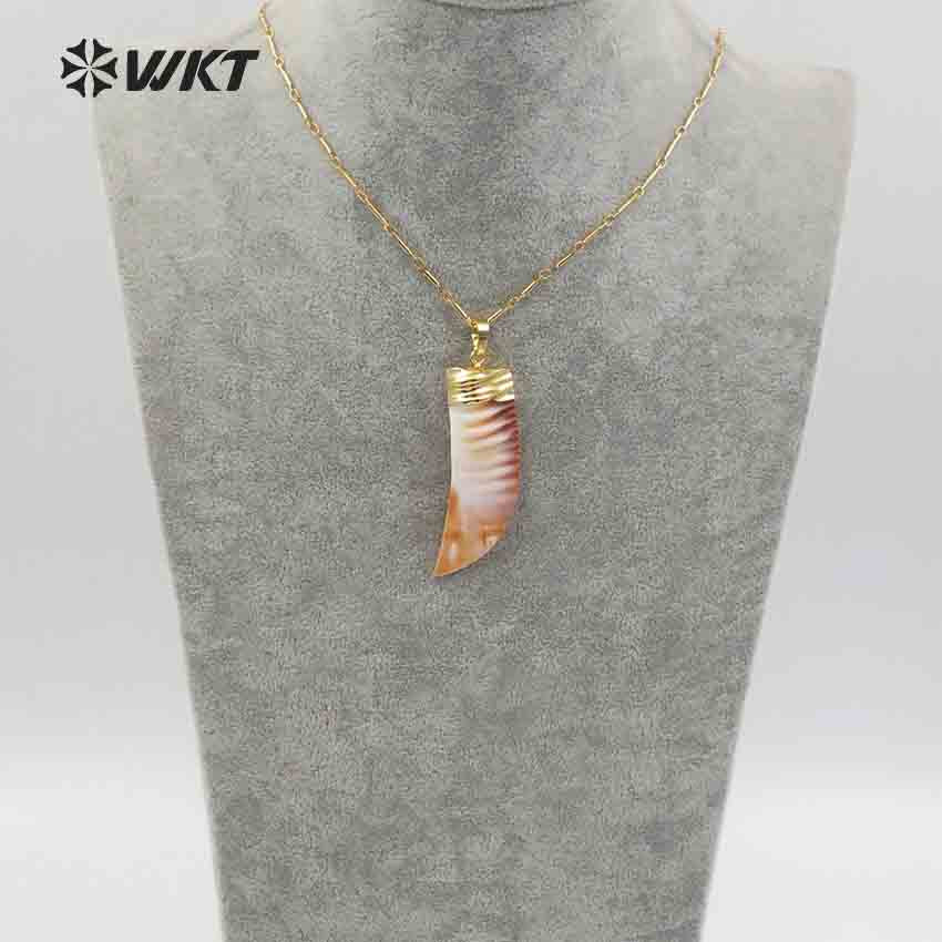 WT-JN051 Wholesale Fashion Custom Design With Pendant for Fashion Jewelry Knife Shape Beautiful Color Natural Shell Necklace