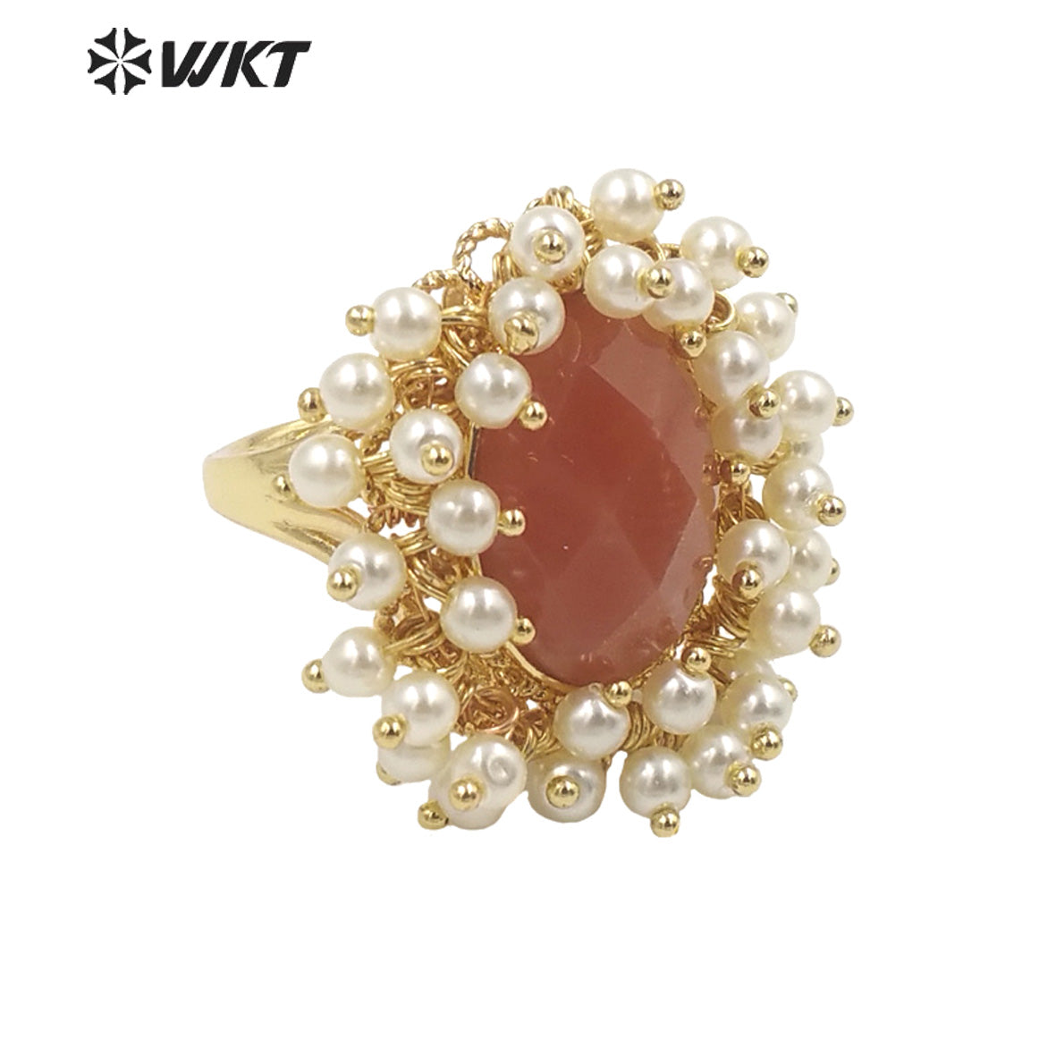 WT-MPR071 Gorgeous Trendy Fashion Natural Pearl and Gemstone Ring 18k Gold Plating for Women Lucky Unique Design Ring