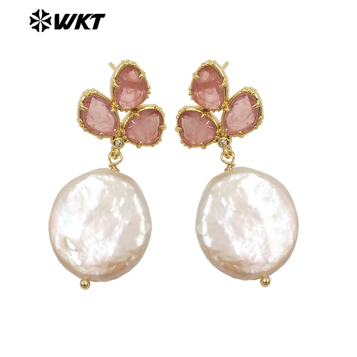 WT-MPE136 Wholesale Fashion Gold Plated Precious Natural Round Coin Real Pearl Earring Studs With Fashion Saphire