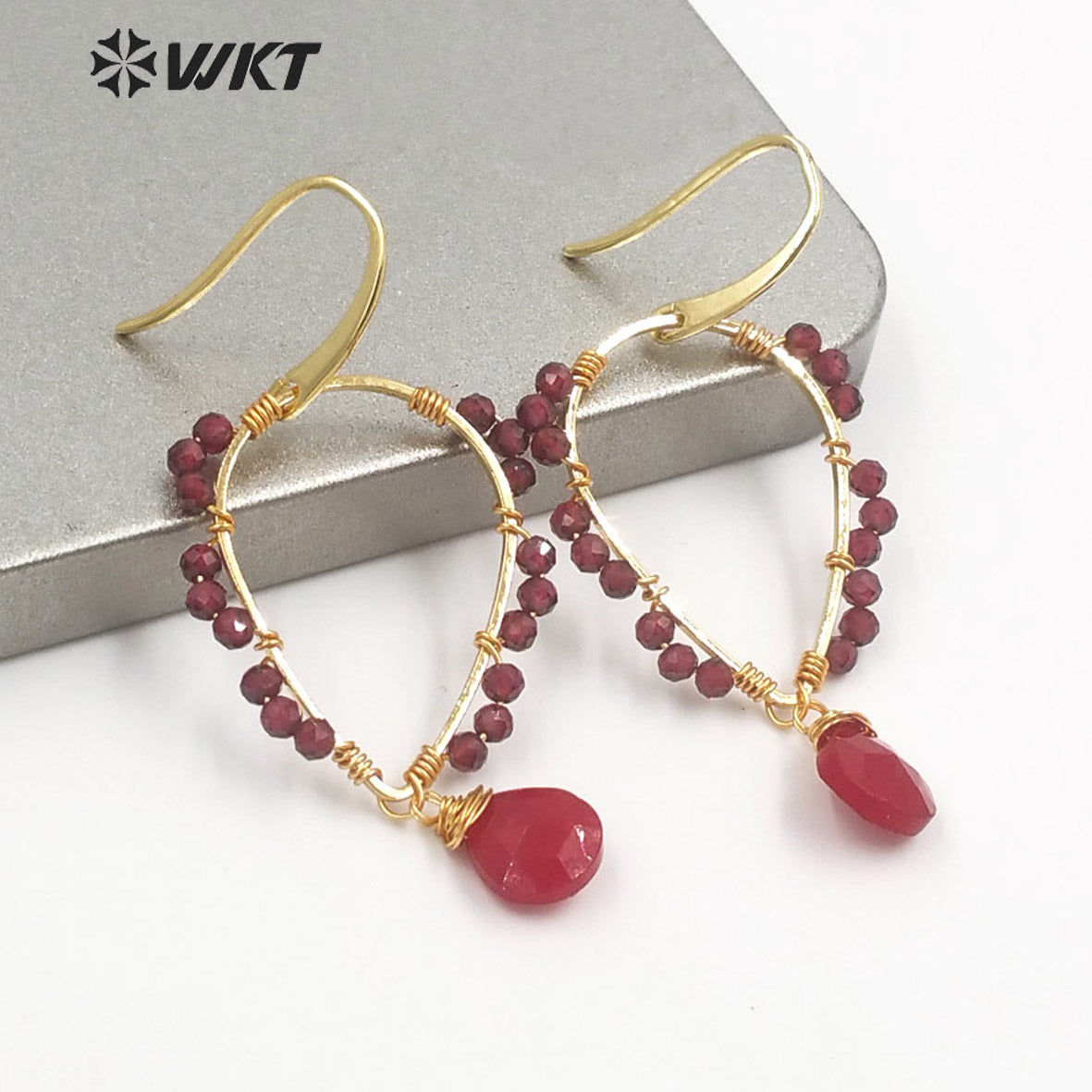 WT-E693 Amazing Wire Wrapped Natural Gemstone Drop Charming Earrings Unique Handmade Tiny Beads Earrings for Friend Gift