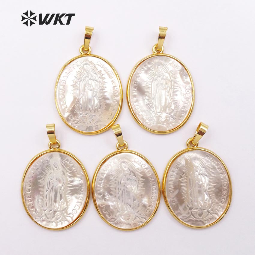 WT-P1353 Newest Big Hand Make Carved Virgin of Maria Pendant,24k Gold Bezel Oval Shape White Shell Maria Pendants