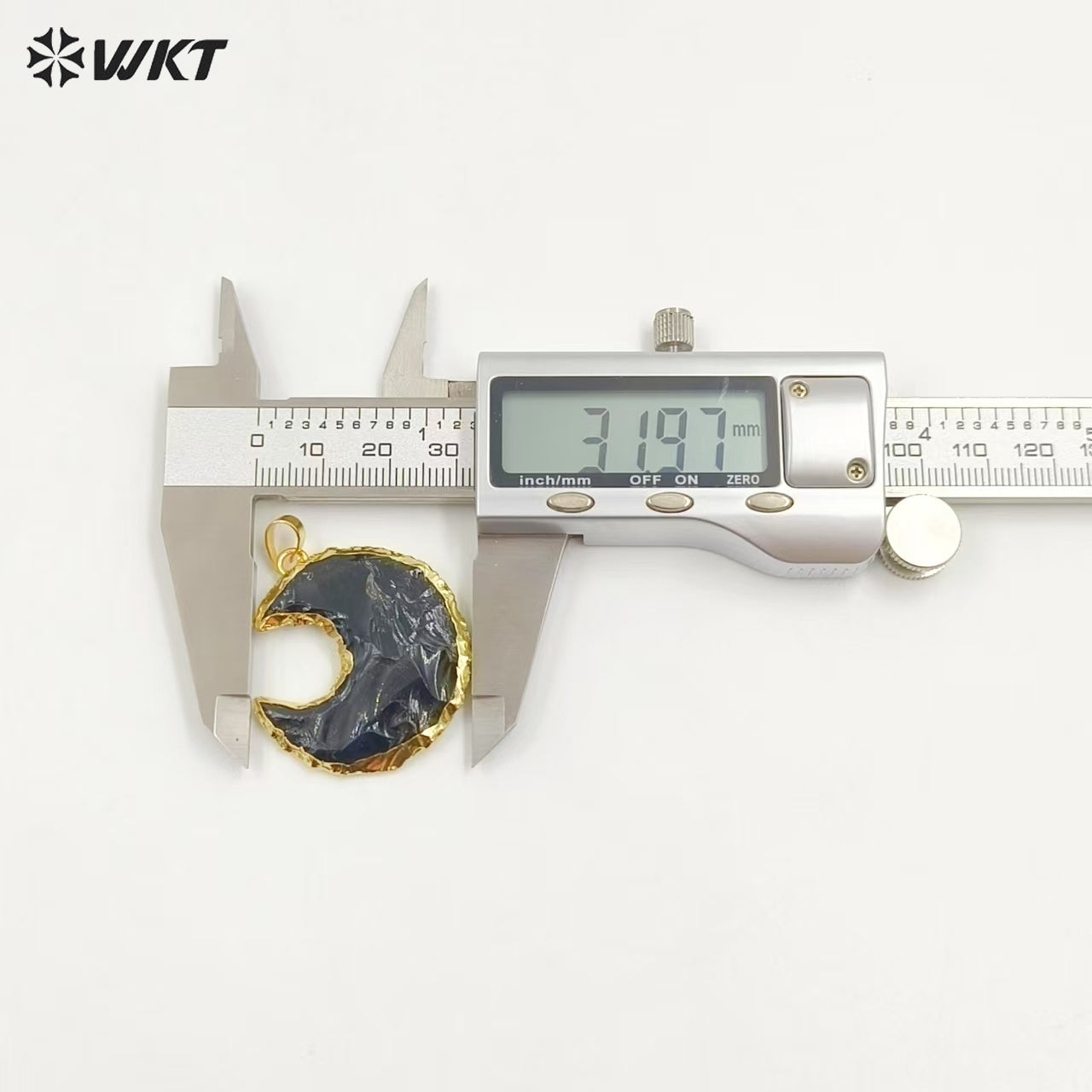 WT-P1322 Amazing Handmade Handmer Natural Raw Black Obsidian Crescent Horn Moon Stone Pendant With 18k Real Gold Plated
