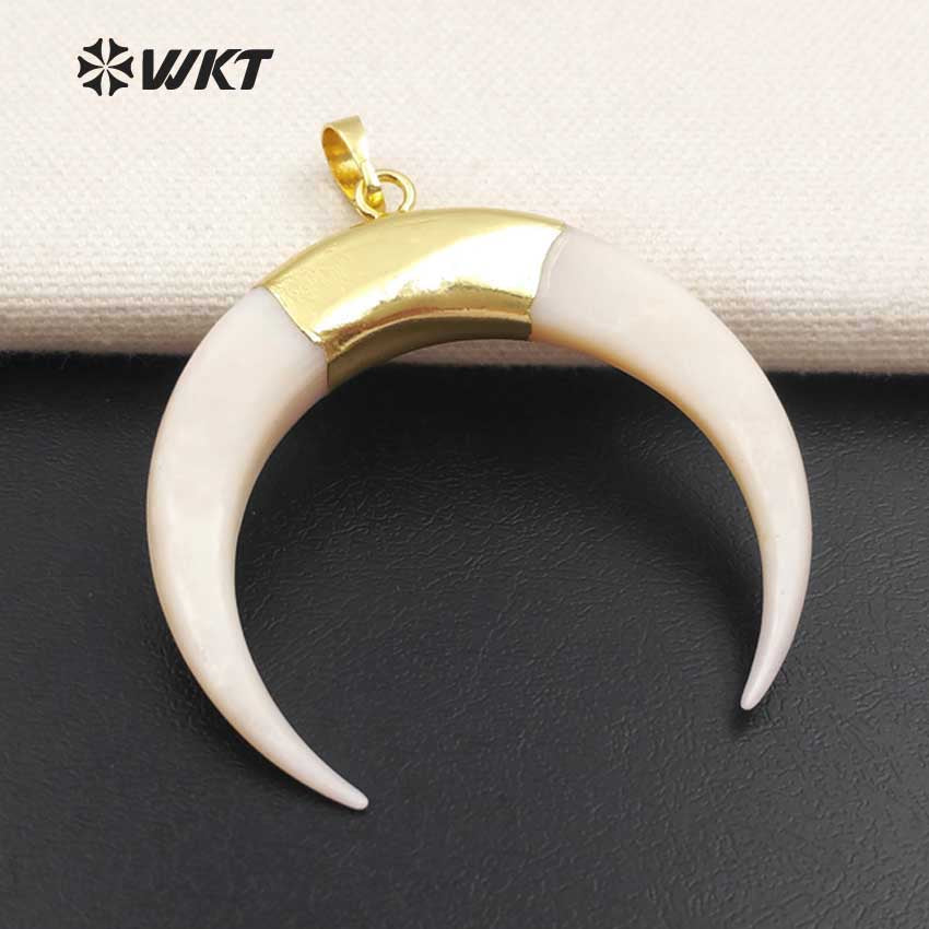 WT-P1235 WKT Latest Fashion Jewelry for Women Jewelry Decoration Crescent Shape White Shell Pendant