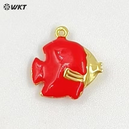 WT-MP309 Interesting Delicate Brass With Drop Oil Gold Plated Marine Animals Sea Turtles Shape Small Pendant For Necklace DIY