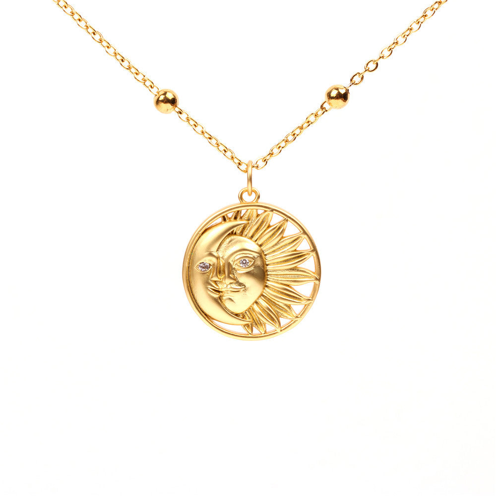 WT-MN962 Exclusive Design Sun Moon Necklace Stylish Jewelry Matte Gold Electroplated Brass Charm Necklace Zircon Necklace