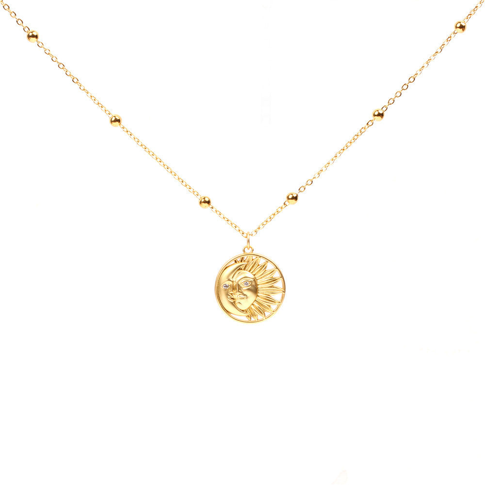 WT-MN962 Exclusive Design Sun Moon Necklace Stylish Jewelry Matte Gold Electroplated Brass Charm Necklace Zircon Necklace