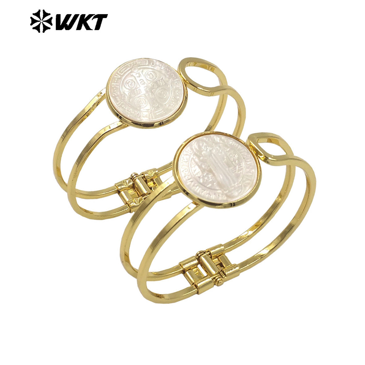WT-MPB092 Religious Fashion Gold St Benedict Medal 18k Real Gold Resist Tarnishable Cross Natural Shell Cuff Bangle