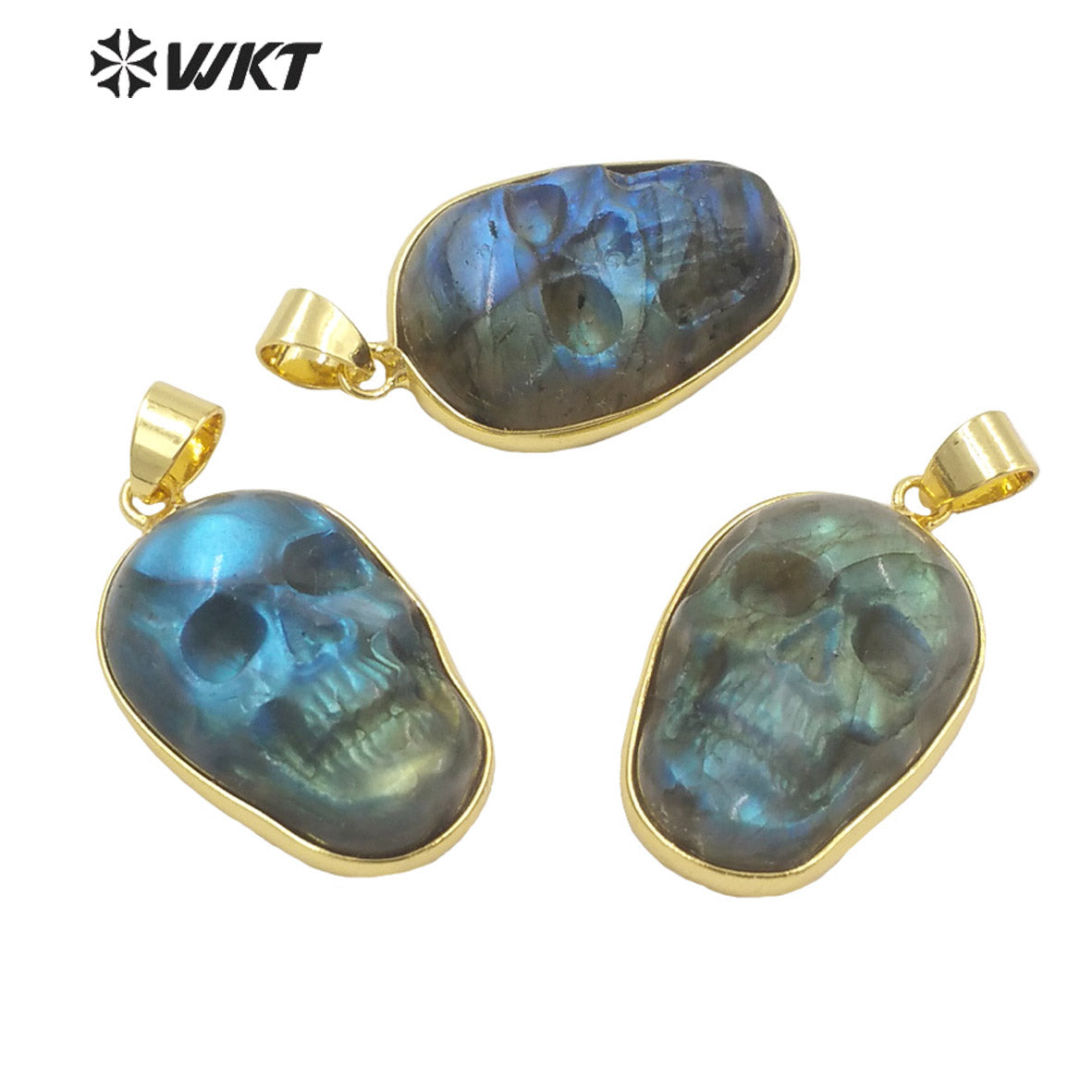 WT-P1749 Amazing Fashion Bright Hand Carved Natural Labradorite Skull Pendant Hot Loose Gemstone for Gift and Party so Nice