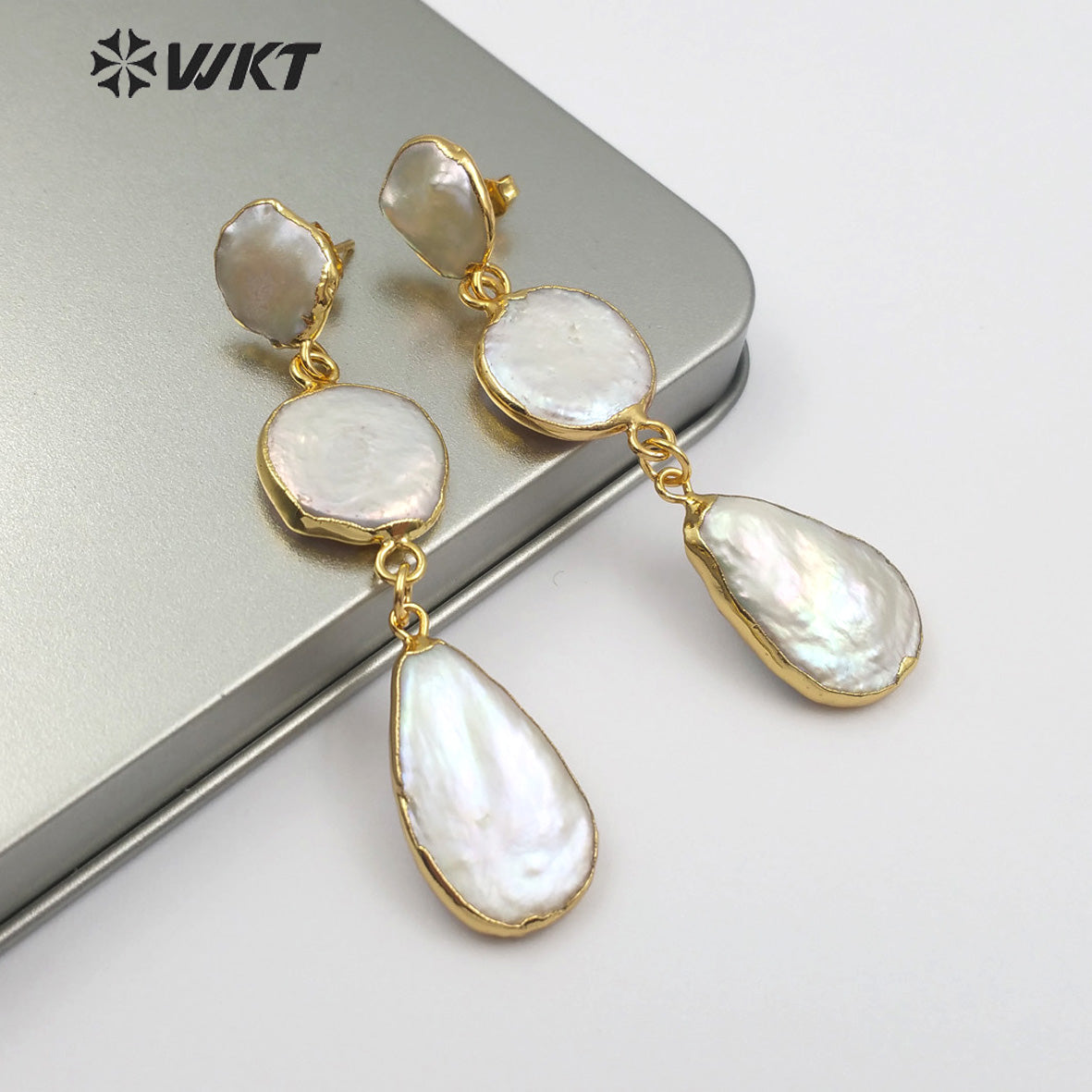 WT-E491 Three Pearls in Round Teardrop Shape Gold Earring Wedding Pearl Jewelry Gift for Her Natural Freshwater Pearl Earring