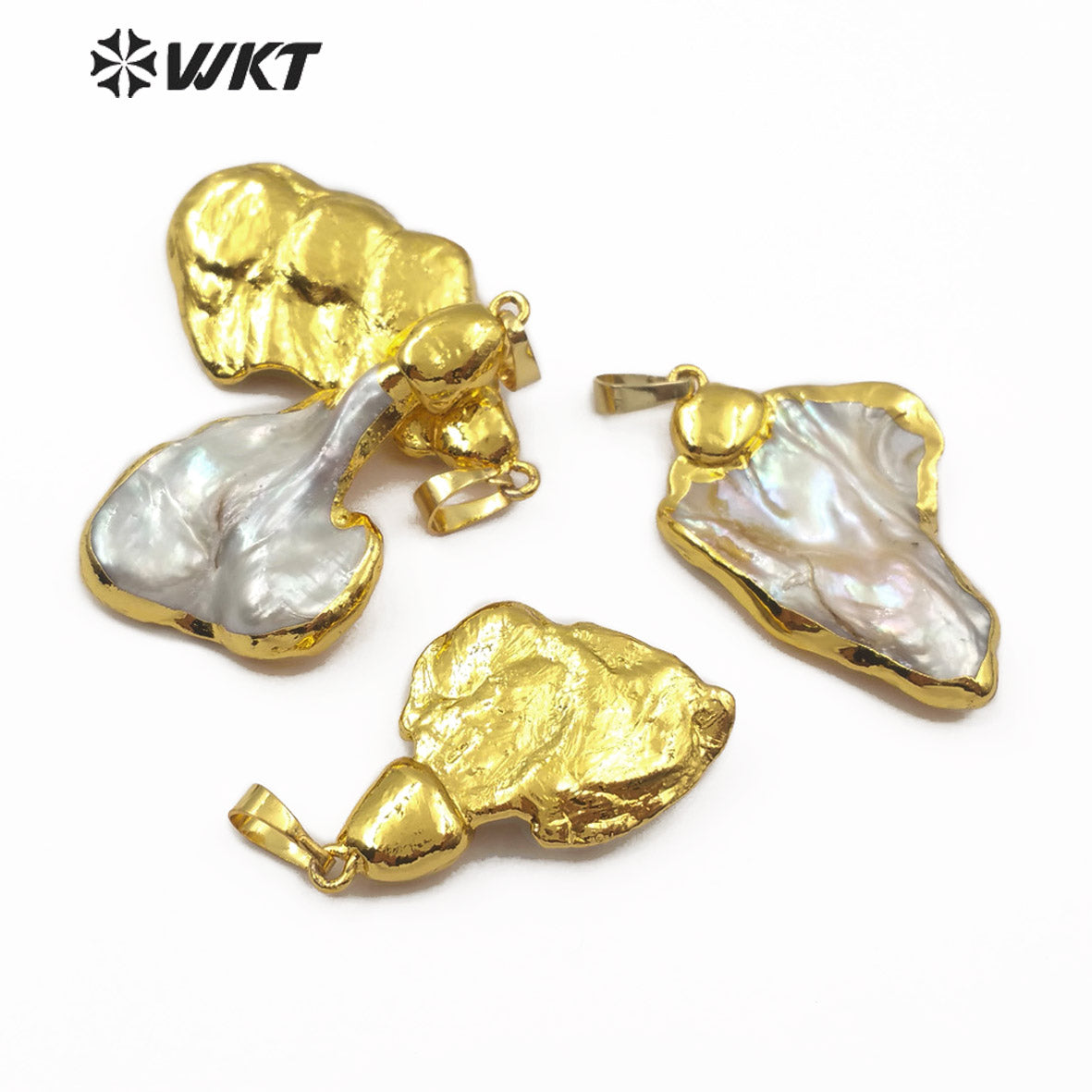 WT-JP104 Wholesale Women's Jewelry Natural Pearl Pendant Shape Specific Random Size Back 18K Gold Plated Pearl Pendant