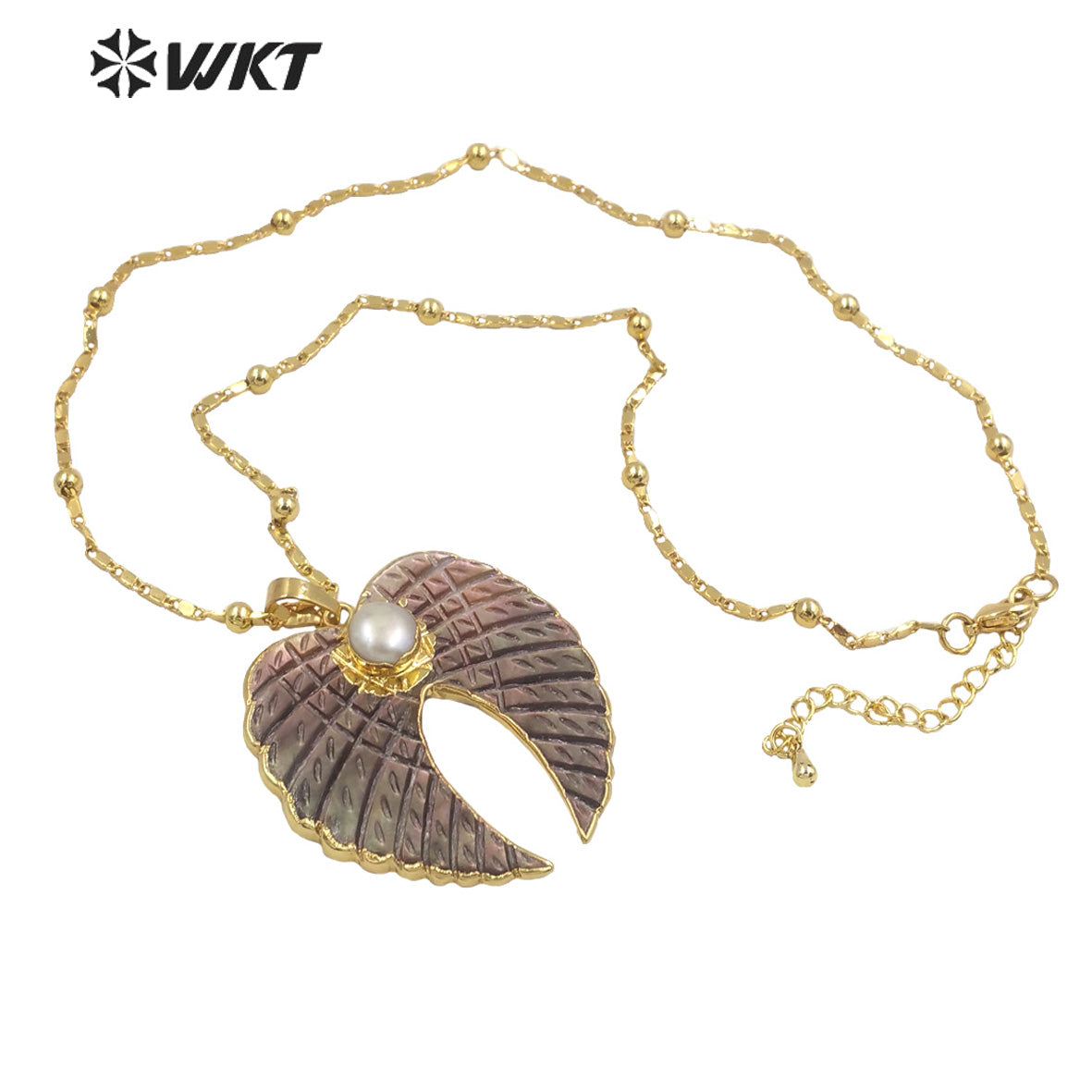 WT-JN167 Vintage Wing Shape Natural Shell Necklace Freshwater Pearl Angel Feather Pendant Jewelry Accessory Necklace
