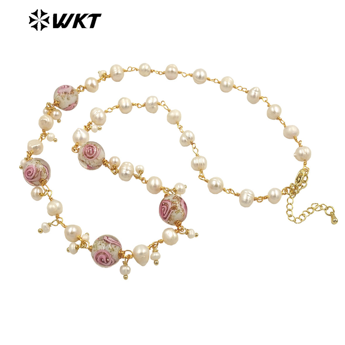 WT-JN239 Wholesale Fashion Pearl and Color Glaze Design 18k Chain Gold Plated Exquisite High Quality Scallop Pearl Necklace