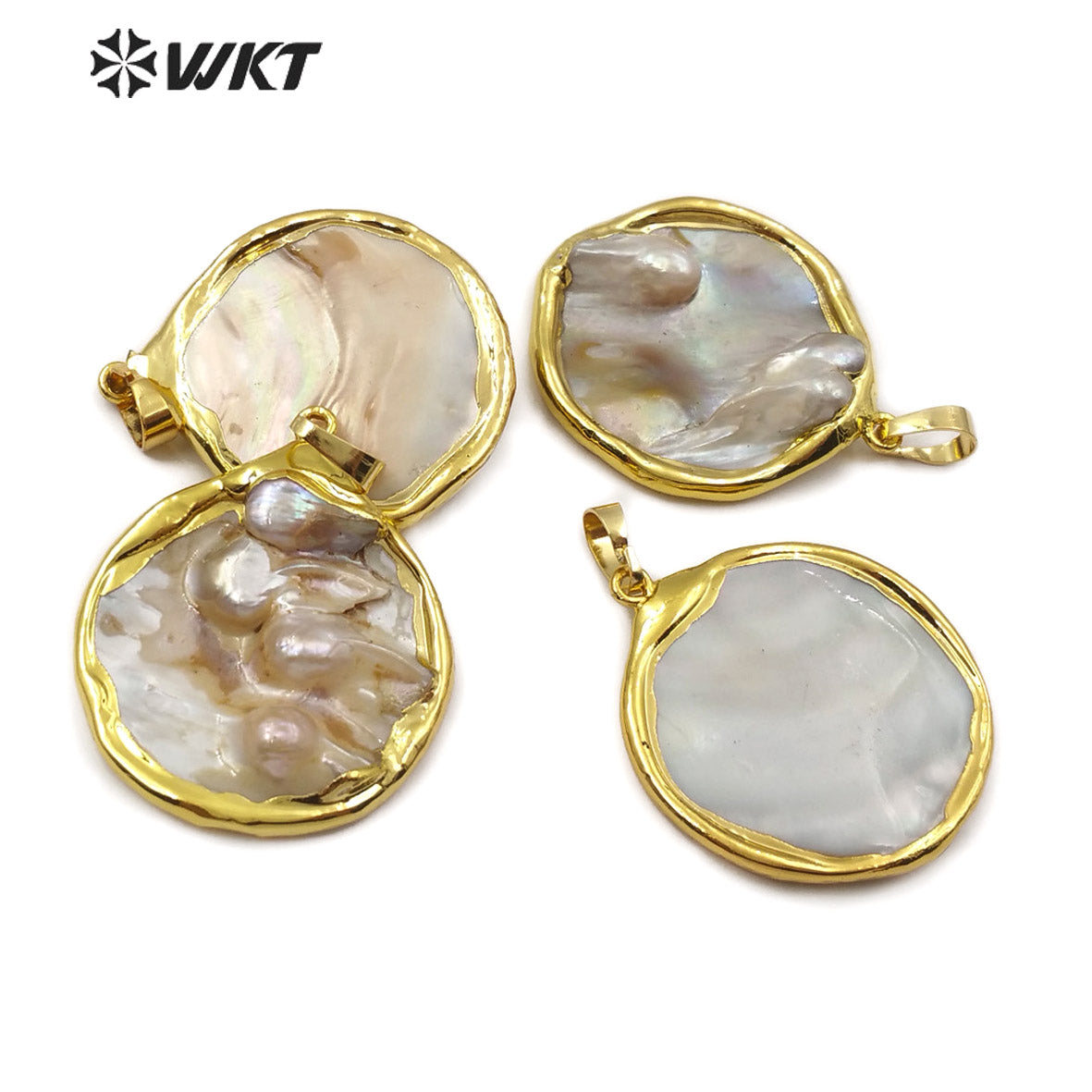 WT-JP143 Wholesale Natural Pearl in 18K Gold Plated for Women Jewelry Size and Pearls Are Natural Round Mother of Pearl Pendant