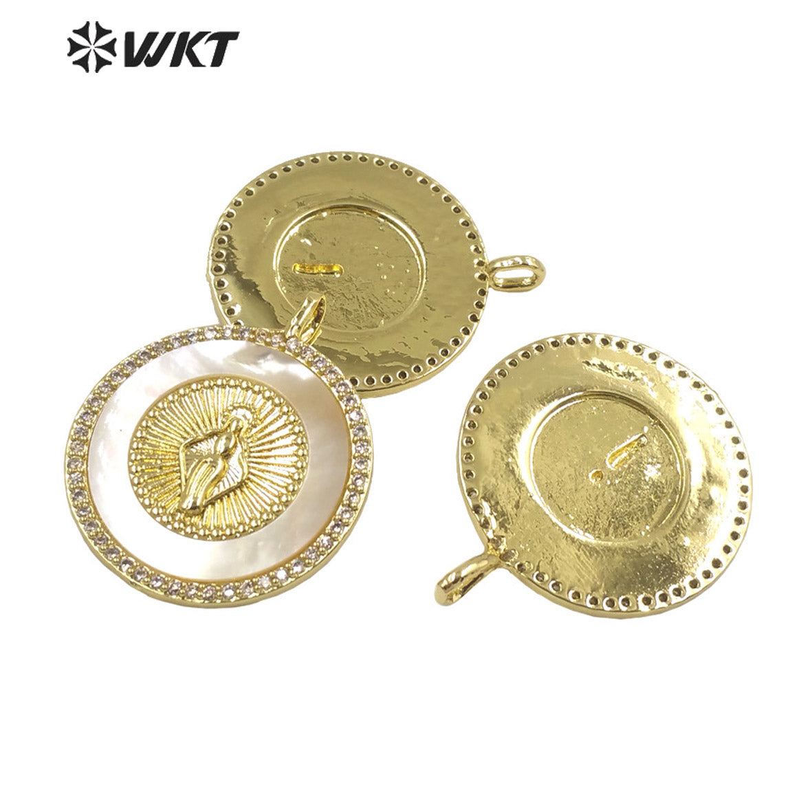 WT-MP270 Newest Vintage Style Ball Shaped Shell&Cubic Zircon Natural Shell 18k Gold Plated Women Gold Bezel Square Shaped Pendant