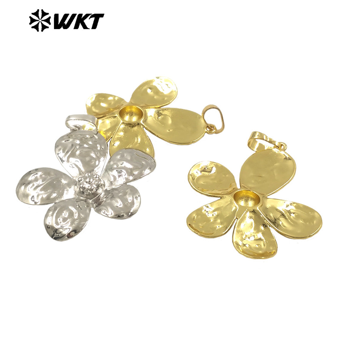 WT-P1989 Lovely Style 18K Gold Plated and Silver Natural Brass Stylish Pretty Floral Necklace Suitable for Daily Decoration