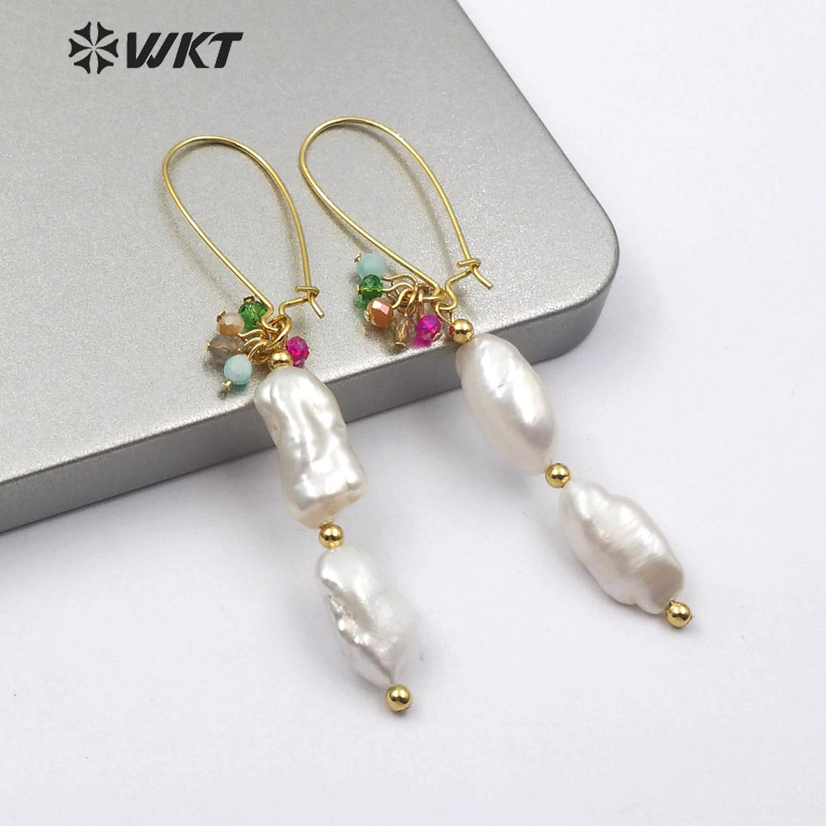 WT-E578 Natural Pearl Earring Irregular Shape With Colorful Beads Gold Electroplated Women Stylish Jewelry Earring