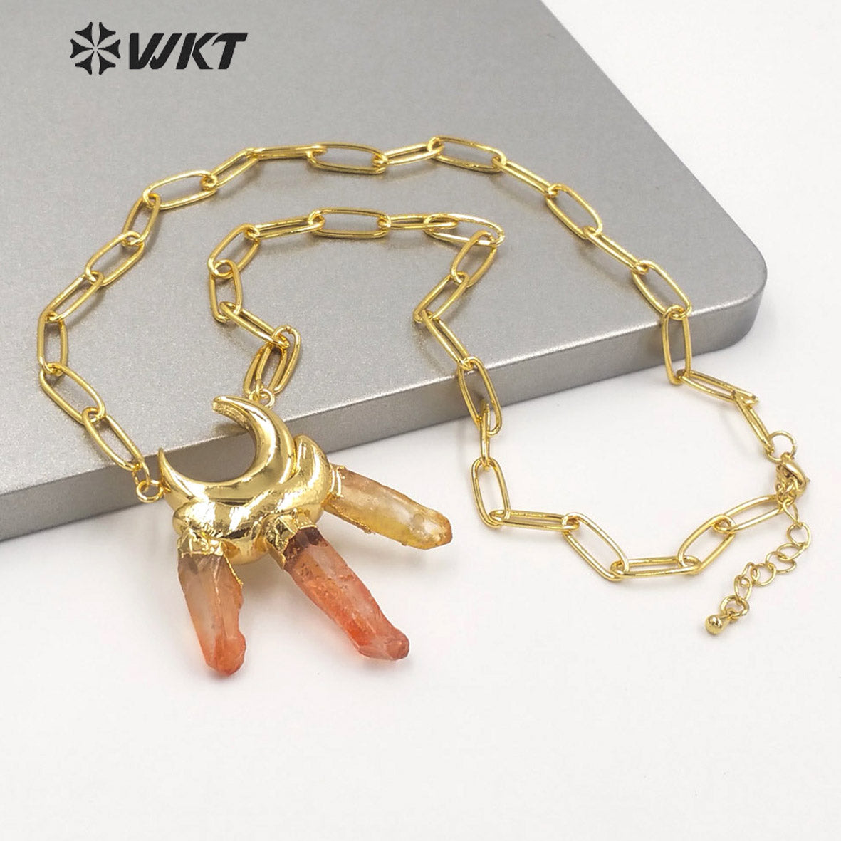 WT-N1251Wholesale New Rainbow Colorful Aura Quartz Statement Stone Necklace Fashion Triple Color Quartz Pendant Stone Necklace