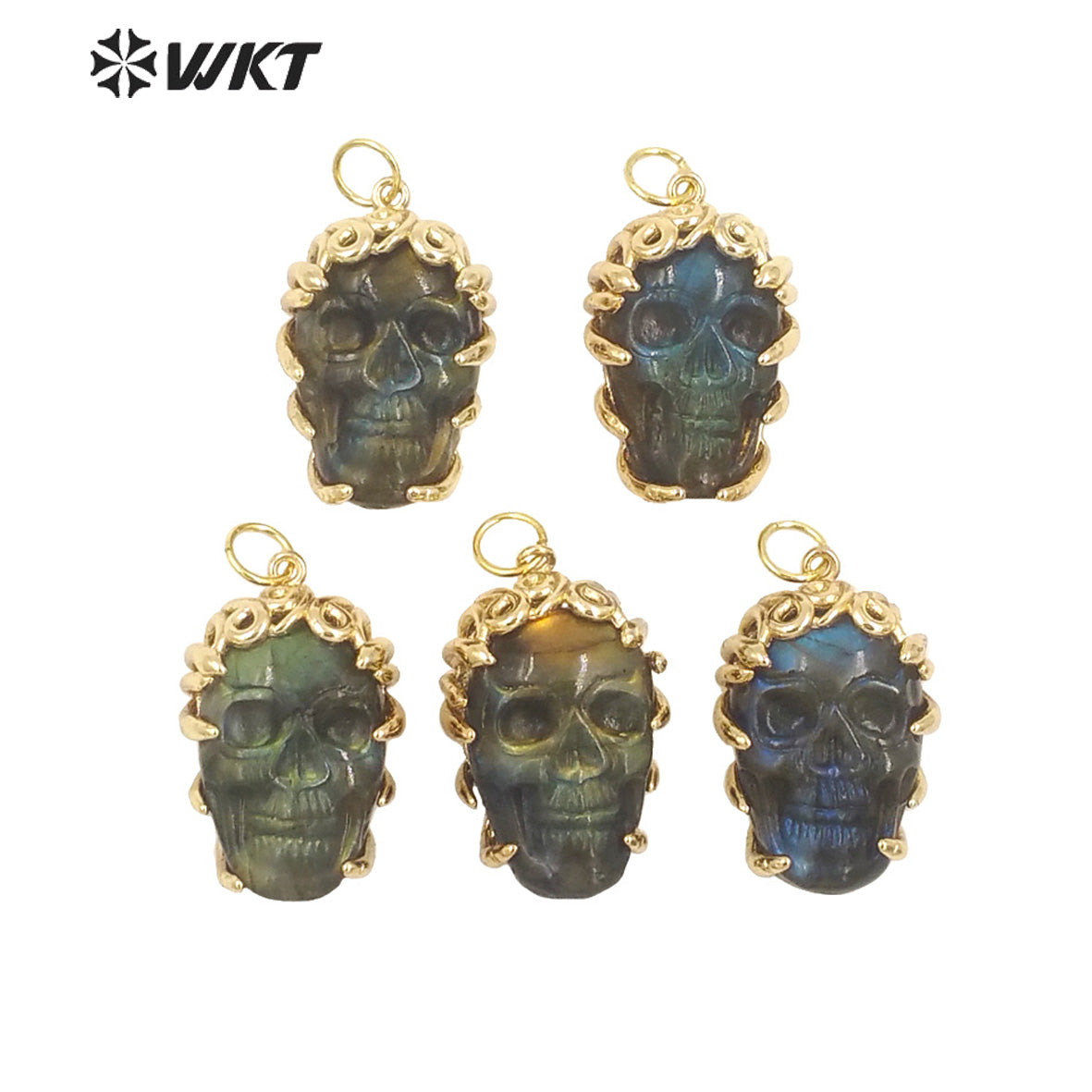 WT-P1957 Wholesale Fashion Gold Bezel Claw Setting Natural Hand Carving Holloween Gift Labradorite Skull Pendants