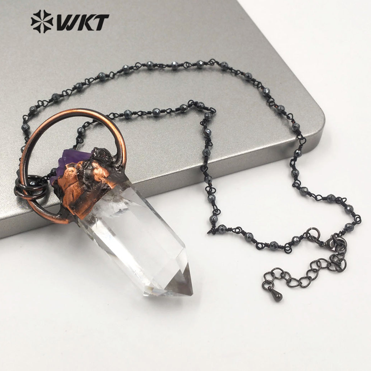 WT-N1263 Women Antique Copper Plated Crystal Quartz with Amethyst Necklace Boho Vintage Natural Quartz Point Necklace
