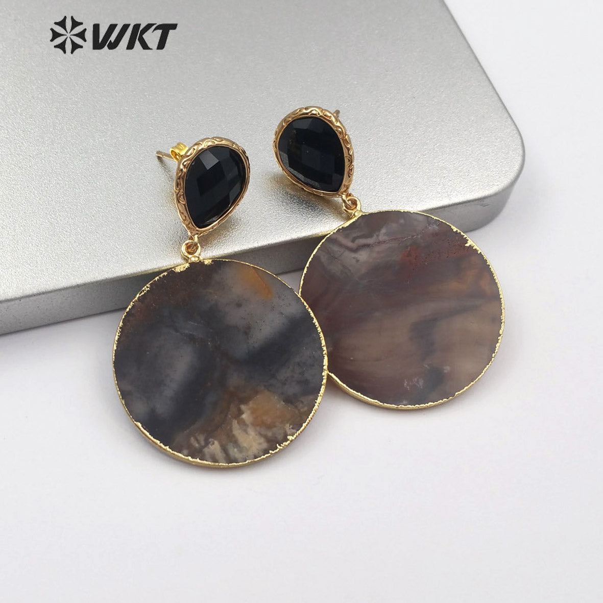 WT-E562 Wholesale Natural Stone Sliced Round Earrings Elegant Noble Fashion Slice Natural Stone Earrings